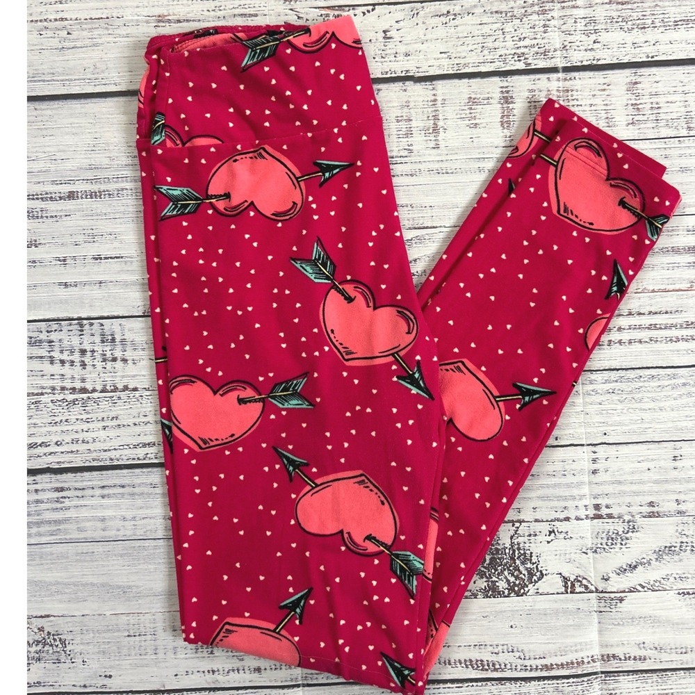 LuLaRoe Magenta Pink Valentine Hearts Arrows Leggings One Size OS High Rise